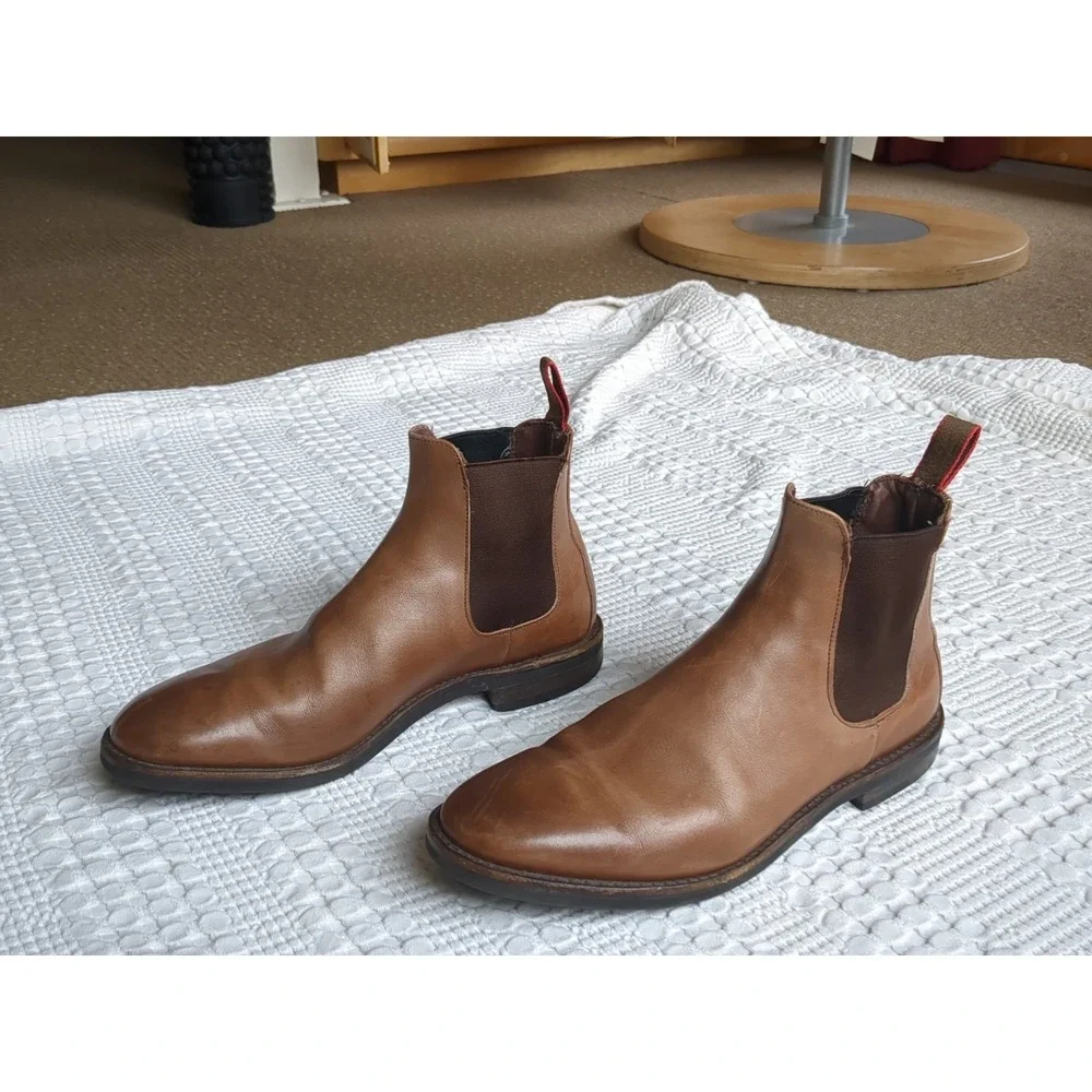 Allen Edmonds Nomad Chelsea Extra Light Boots Featherweight Brown Size 9.5 D